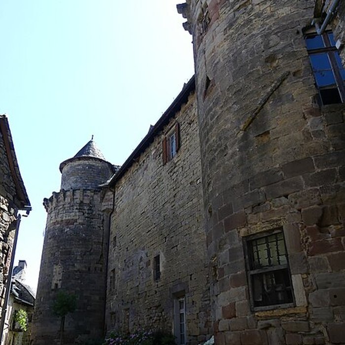 Photo de Hôtel de ville de Saint-Côme-dOlt