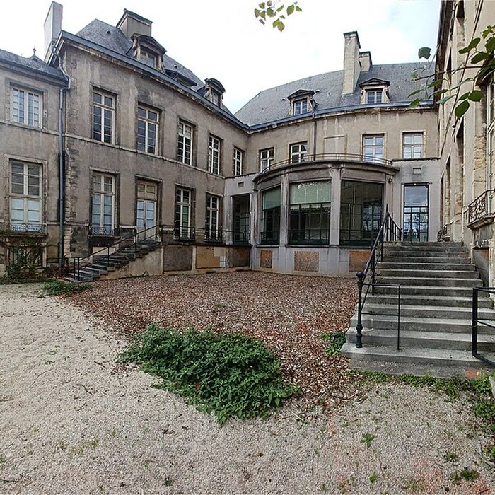 Photo de Hôtel dEsterno à Dijon