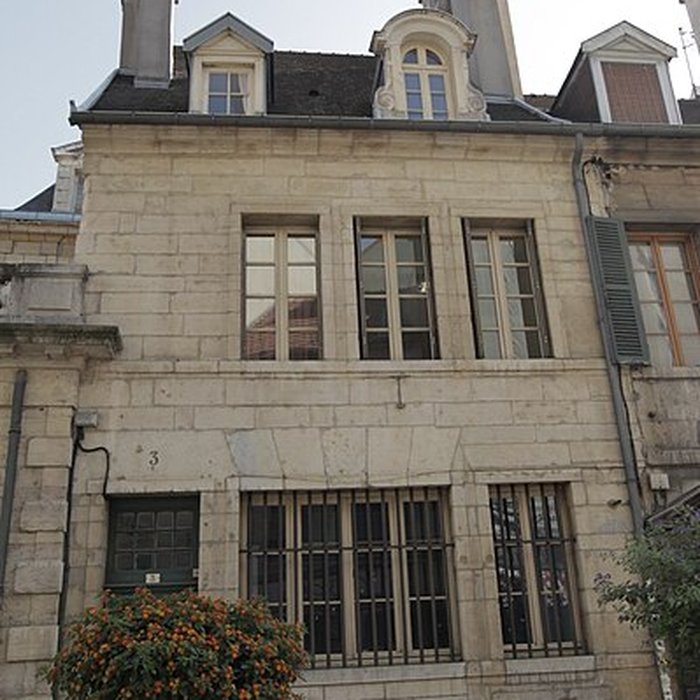Photo de Hôtel dEsterno à Dijon