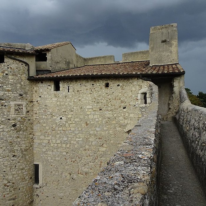 Photo de Musée dart contemporain du château des Adhémar