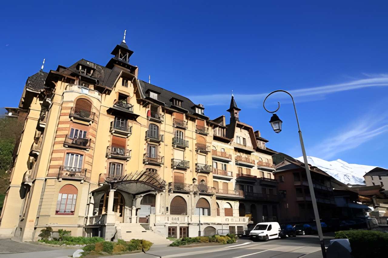 Ancien hôtel de voyageurs dit Hôtel du Mont-Joly, actuellement immeuble à logements