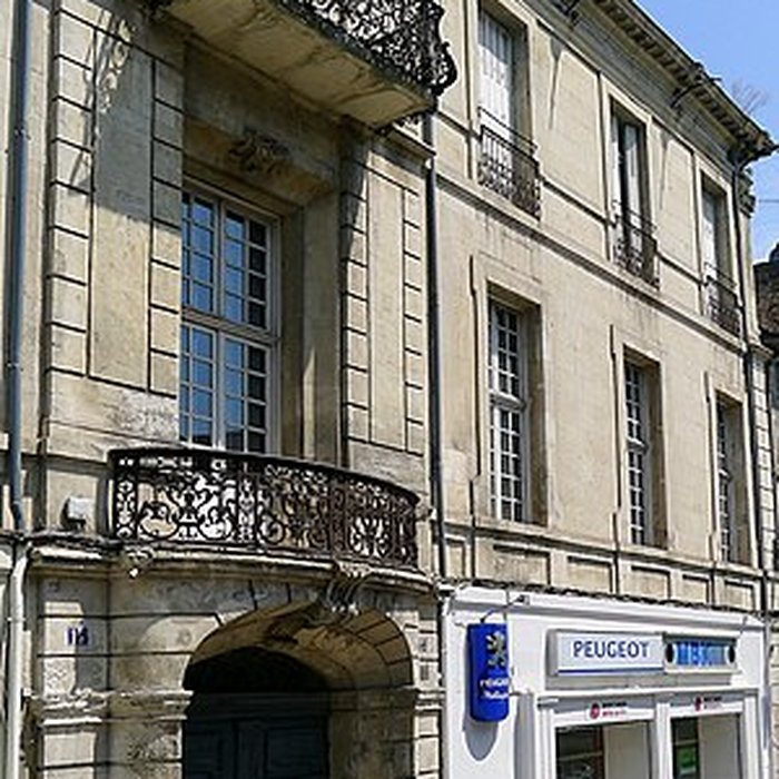 Photo de Hôtel LEstang-Parade à Arles