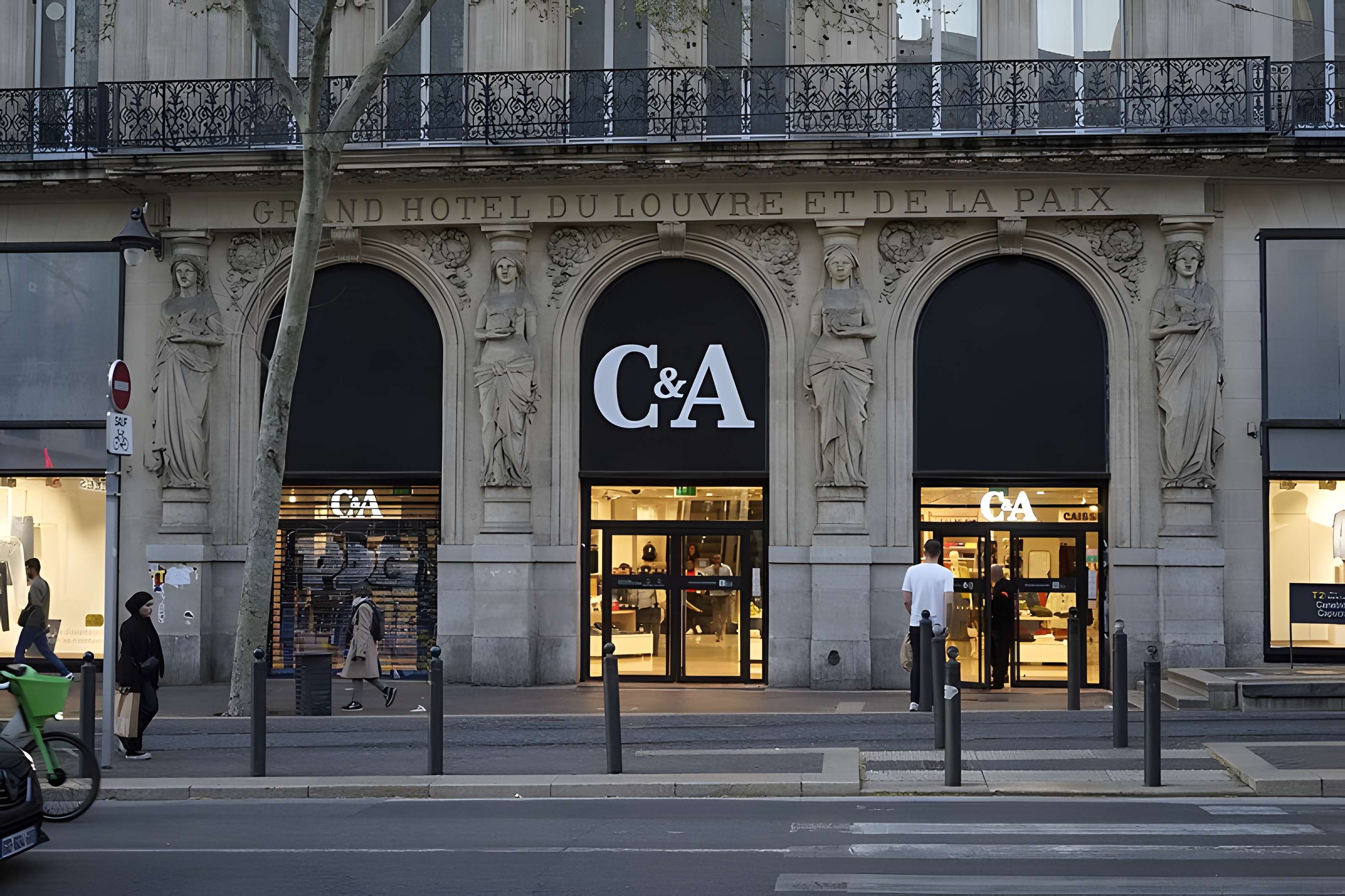 Hôtel Louvre et Paix  ou Hôtel dit de La Marine