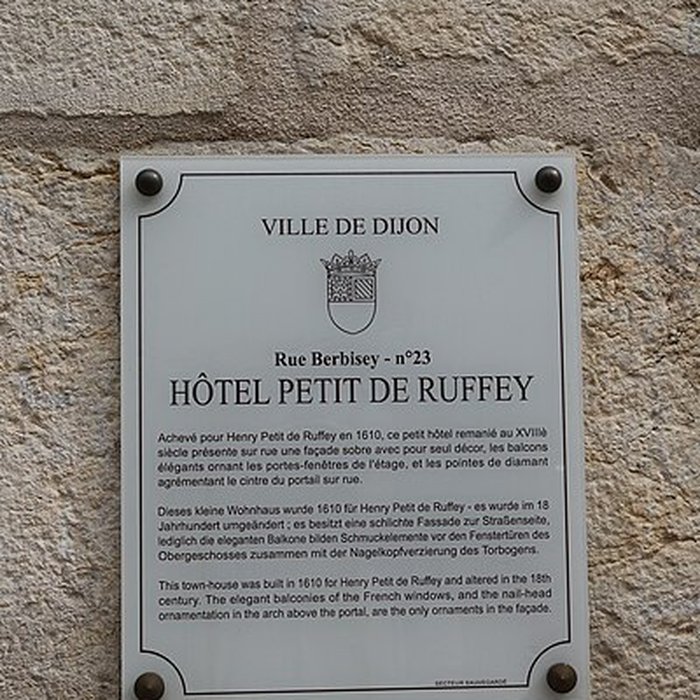 Photo de Hôtel Petit de Ruffey à Dijon