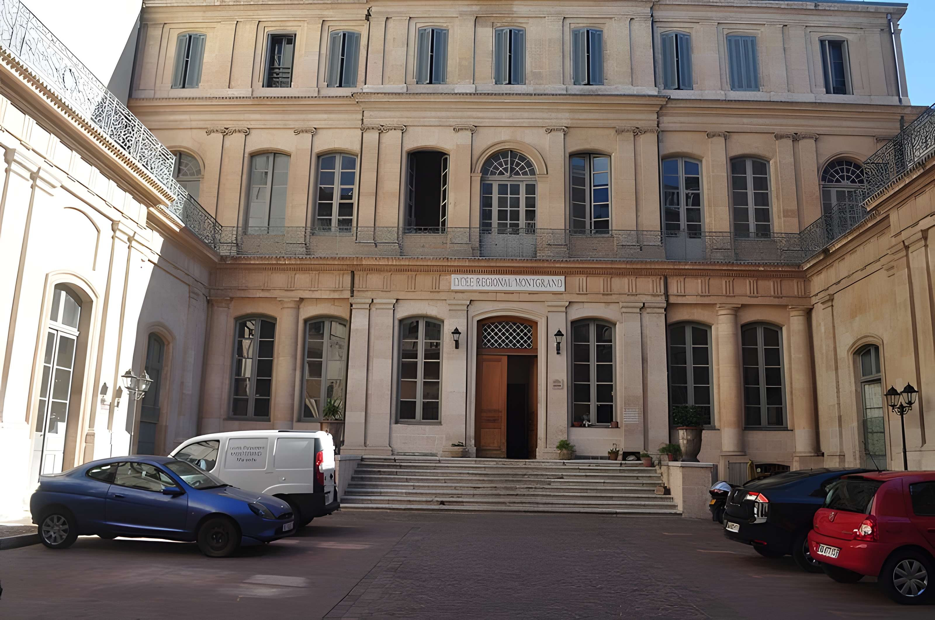 Hôtel Roux de Corse à Marseille 