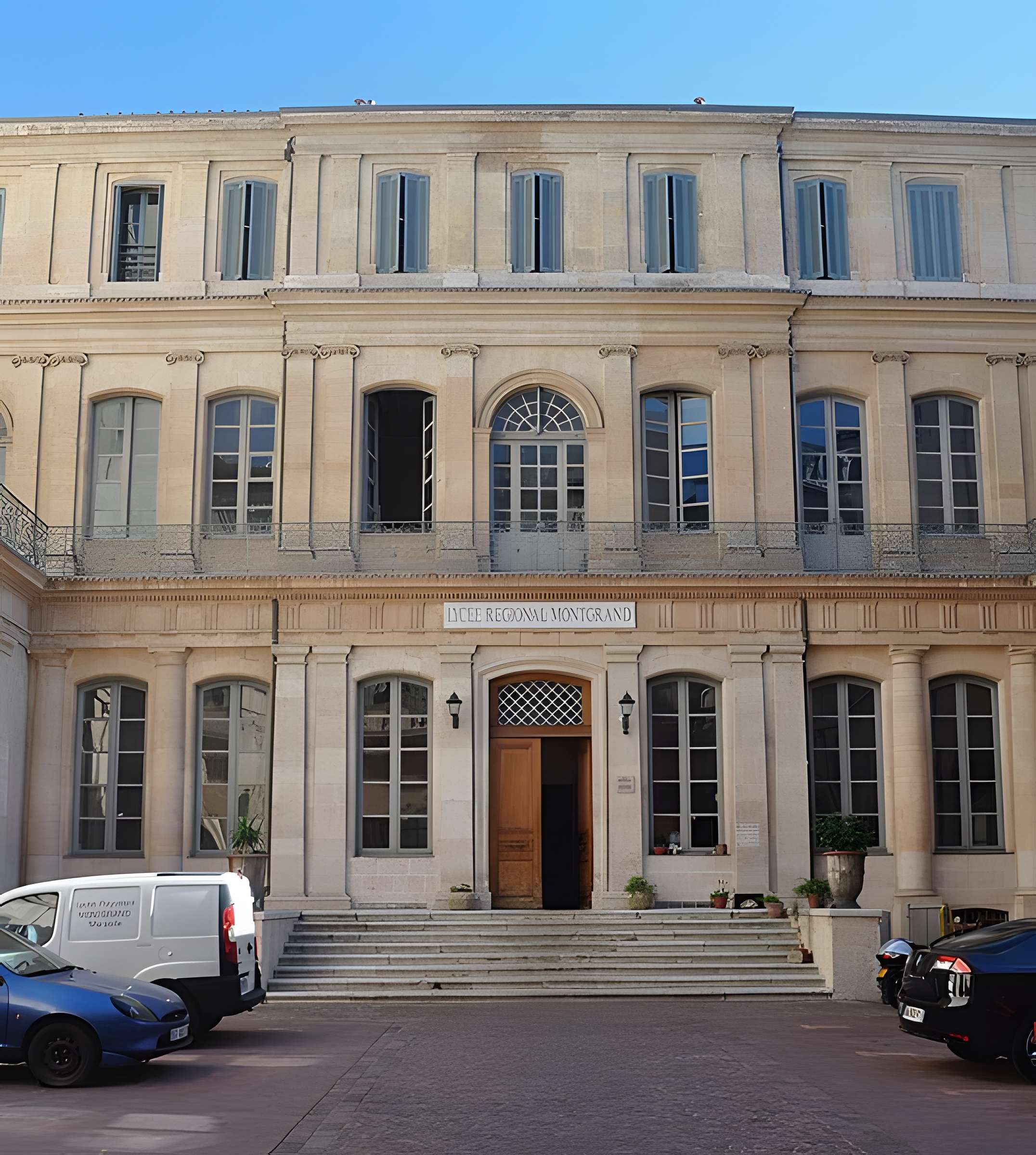 Ancien hôtel Roux de Corse, actuellement lycée Montgrand