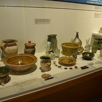 Hôtel, 8 Rue Docteur-Stoltz dAndlau