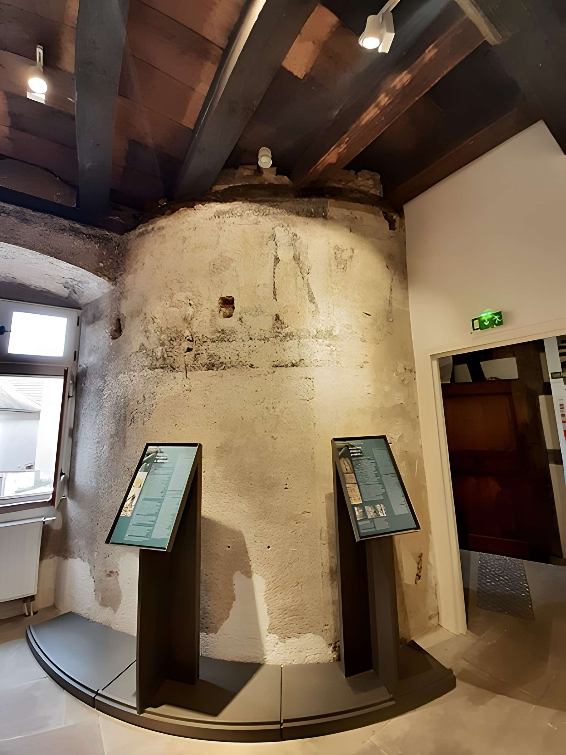 Hôtel, 8 Rue Docteur-Stoltz d'Andlau