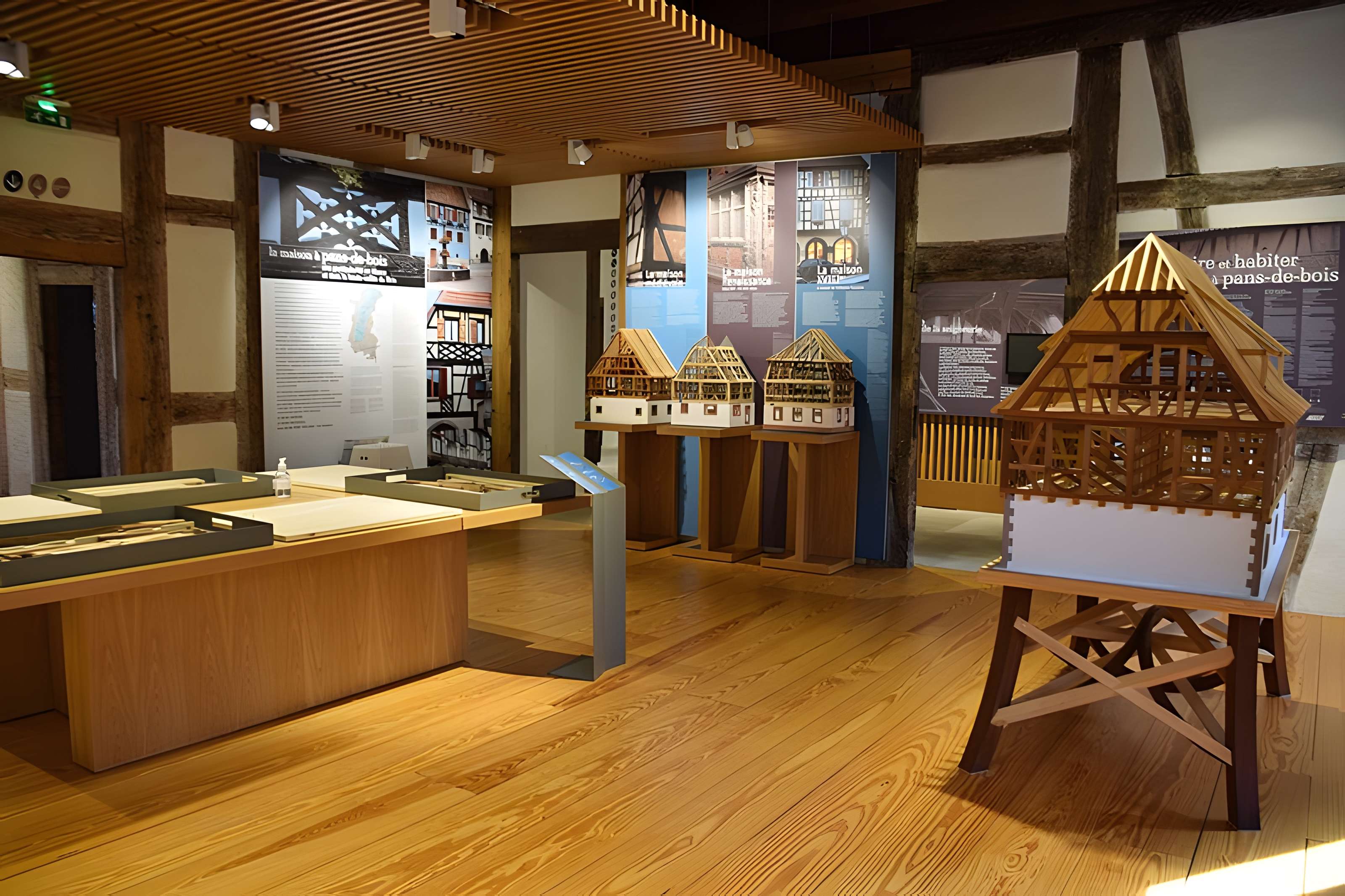 Hôtel, 8 Rue Docteur-Stoltz d'Andlau