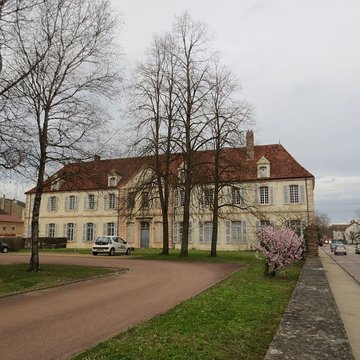 Hôtel-Dieu de Louhans