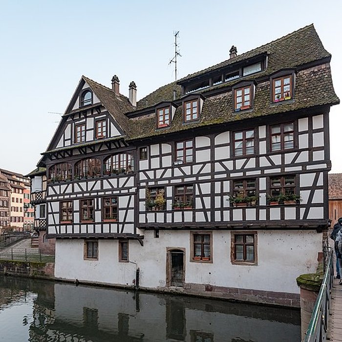 Photo de Immeuble au 1 Quai des Moulins à Strasbourg