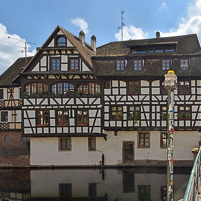 Photo de Immeuble au 1 Quai des Moulins à Strasbourg