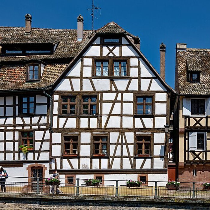 Photo de Immeuble au 1 Quai des Moulins à Strasbourg