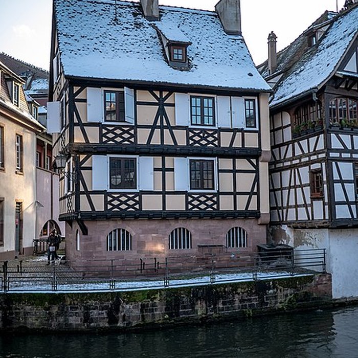 Photo de Immeuble au 1 Quai des Moulins à Strasbourg