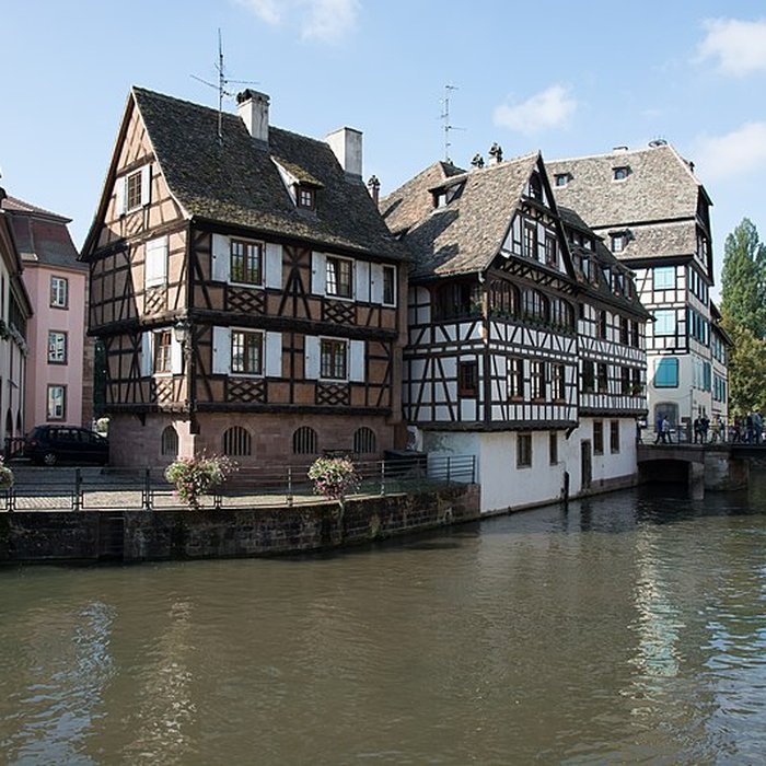 Photo de Immeuble au 1 Quai des Moulins à Strasbourg