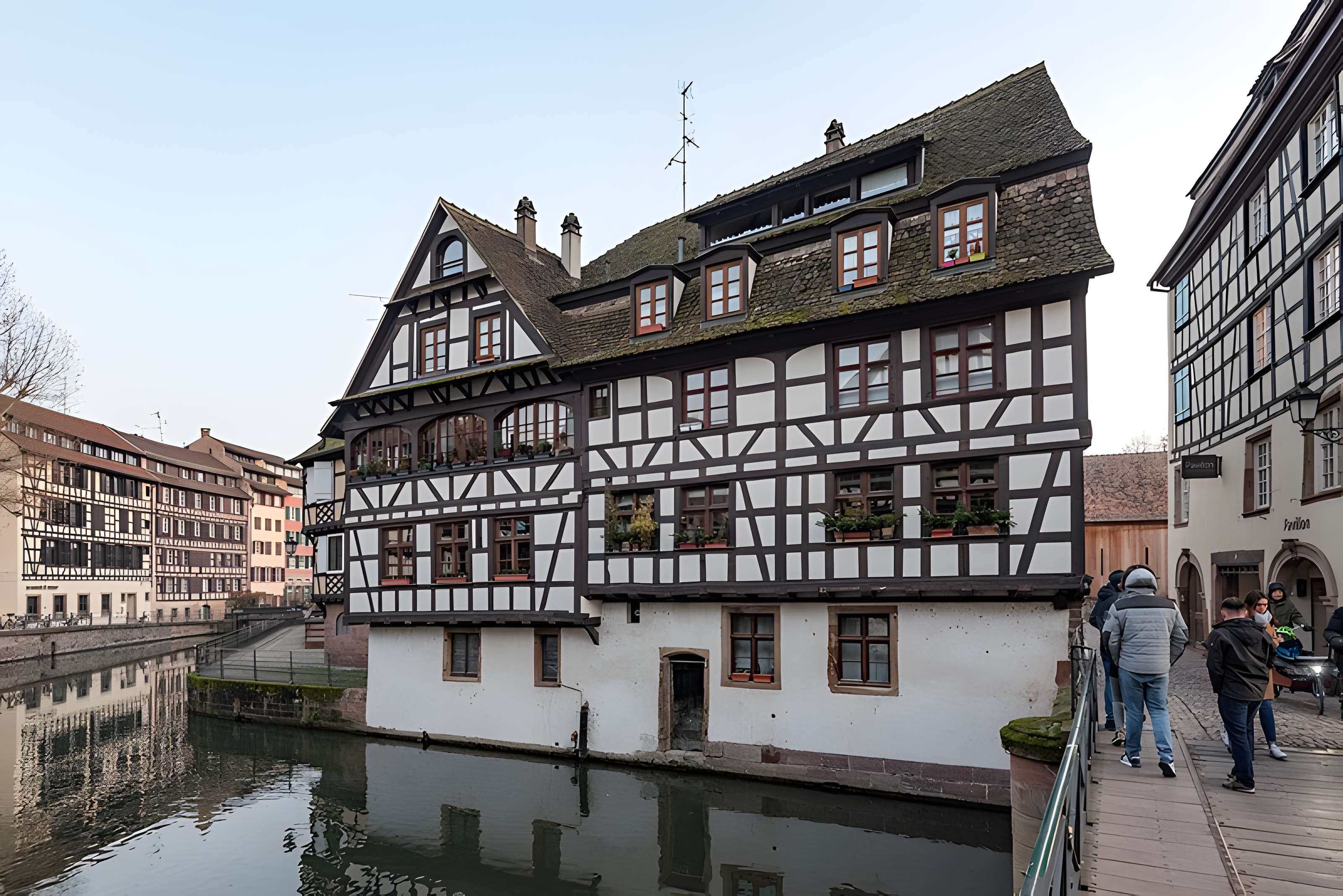 Immeuble au 1 Quai des Moulins à Strasbourg