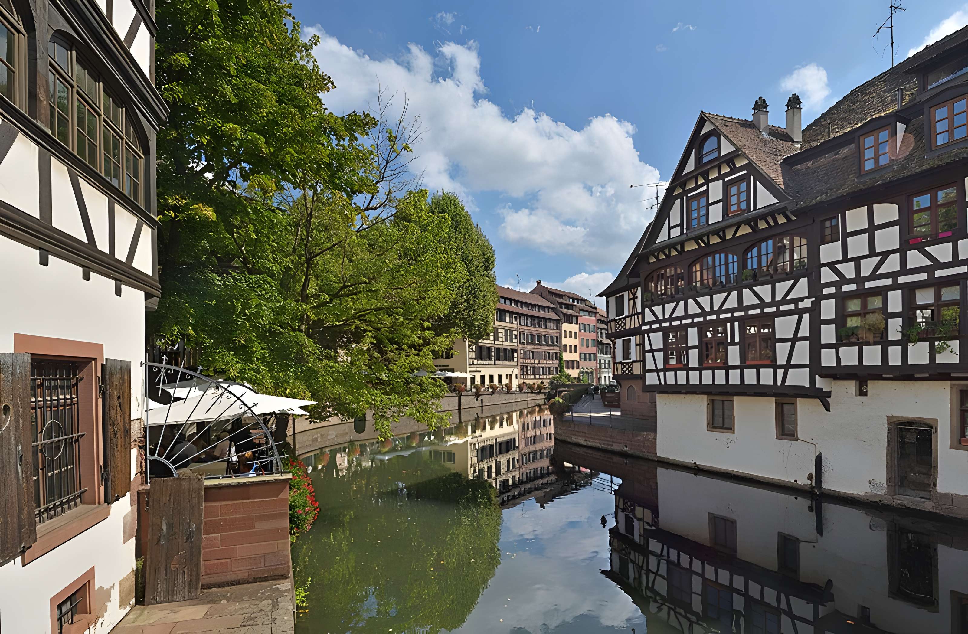 Immeuble au 1 Quai des Moulins à Strasbourg
