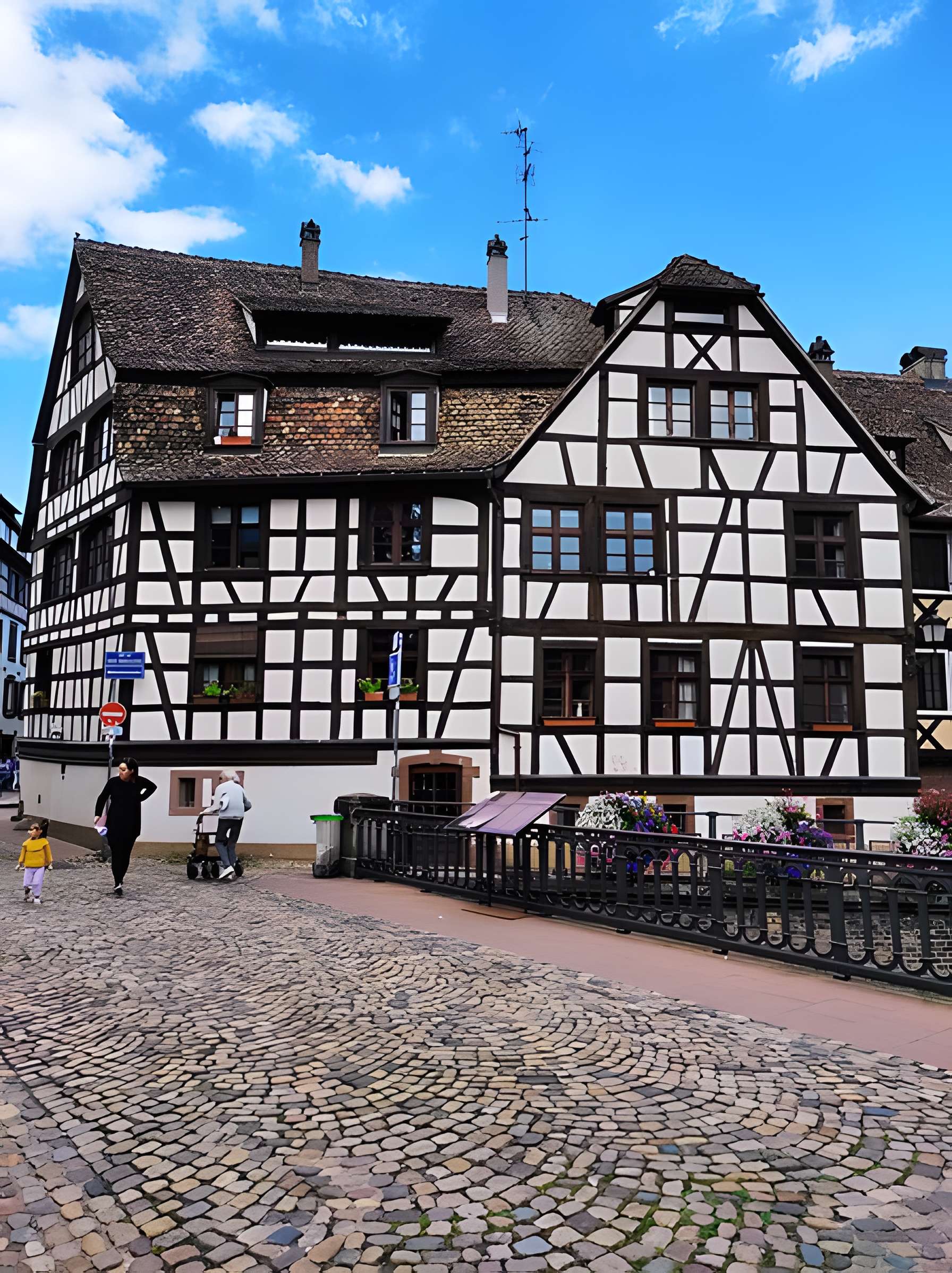 Immeuble au 1 Quai des Moulins à Strasbourg