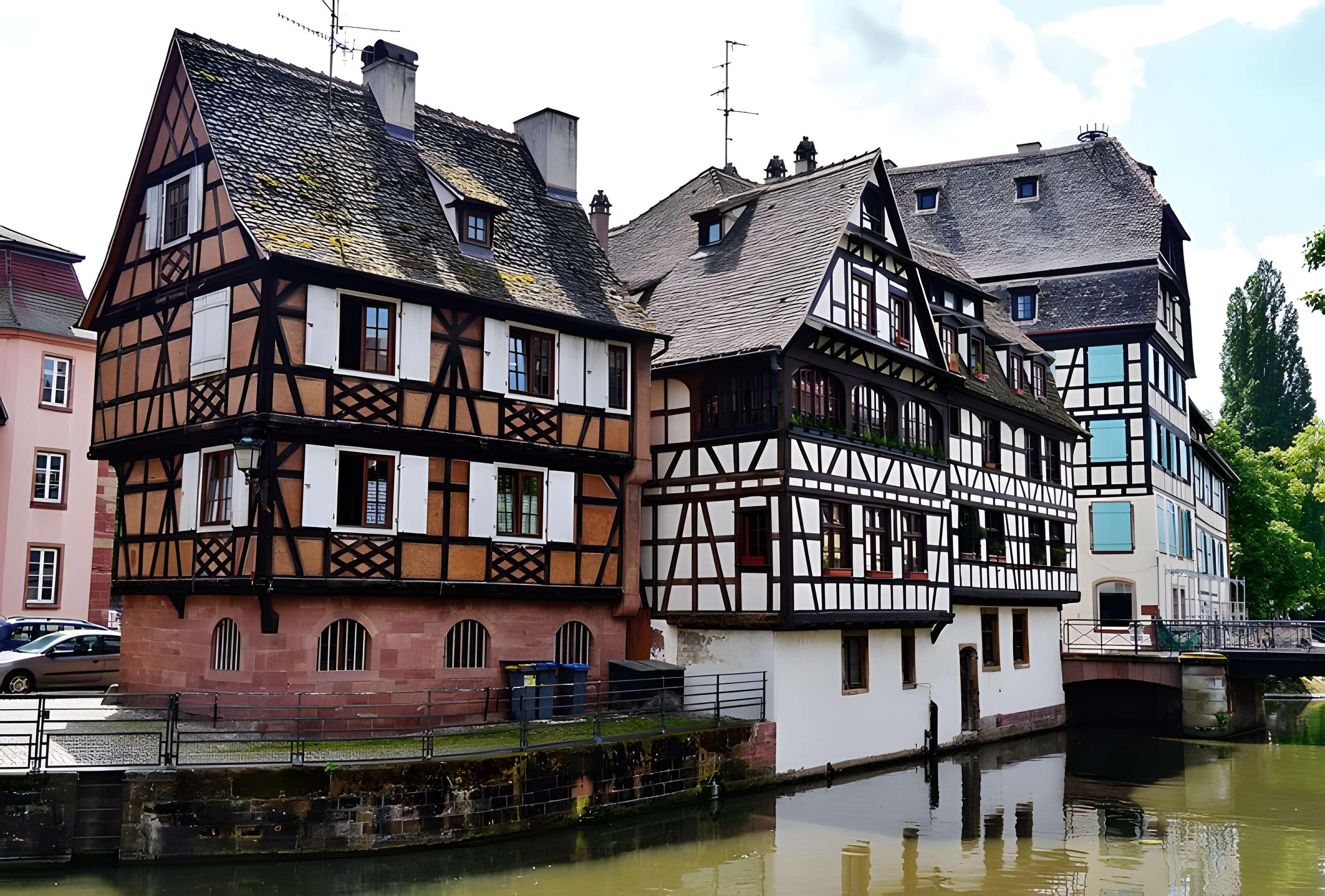 Immeuble au 1 Quai des Moulins à Strasbourg