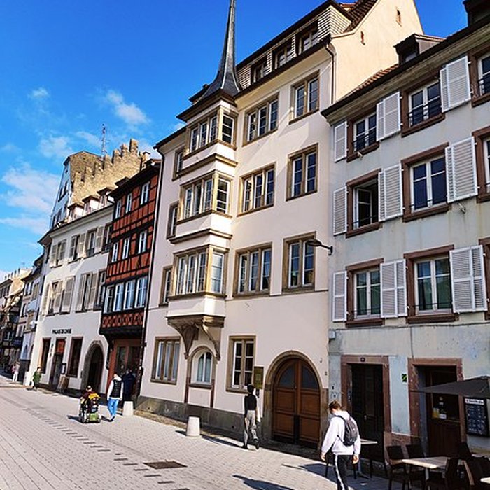 Photo de Immeuble au 11 Quai des Bateliers à Strasbourg