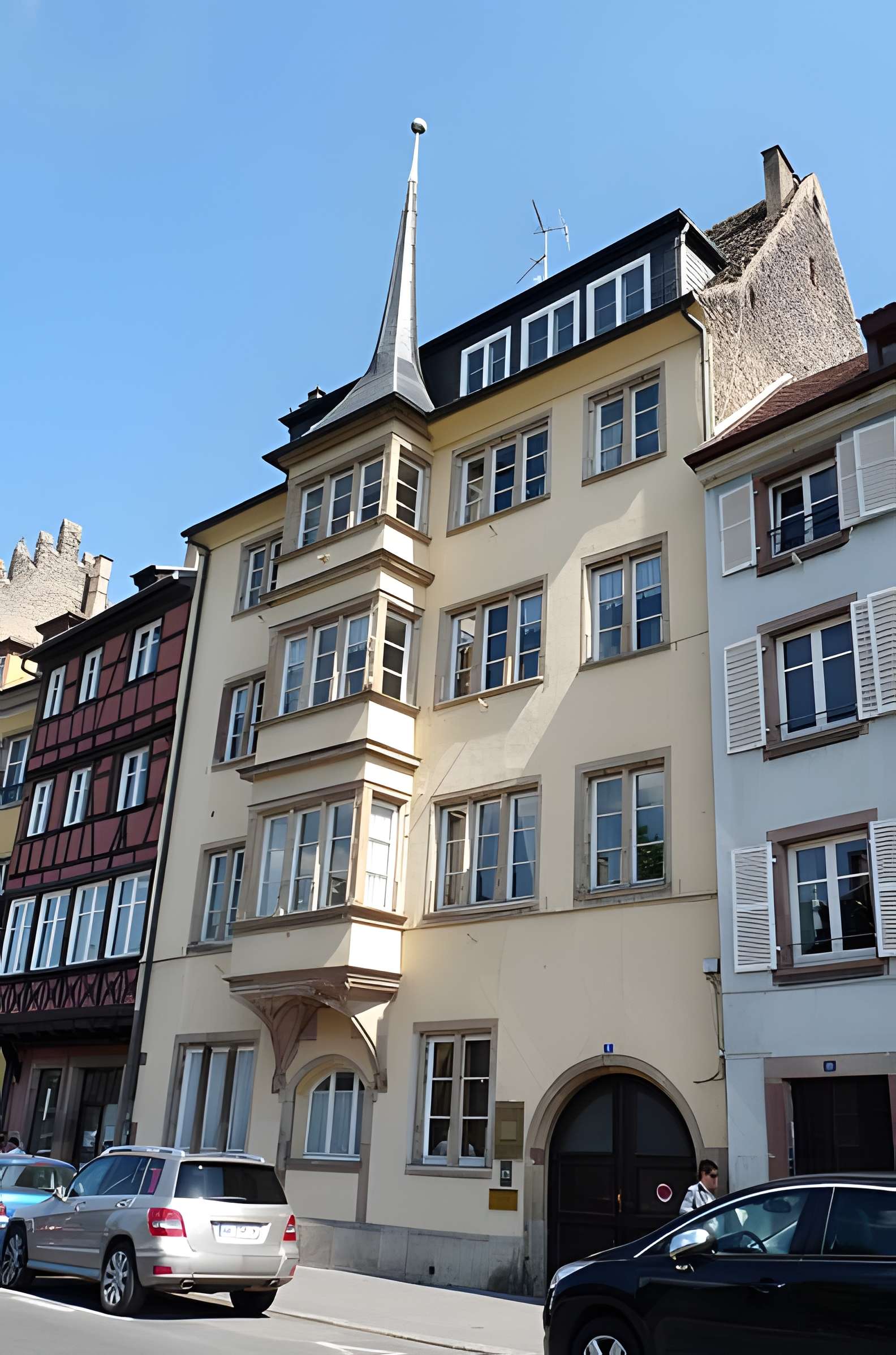 Immeuble au 11 Quai des Bateliers à Strasbourg 