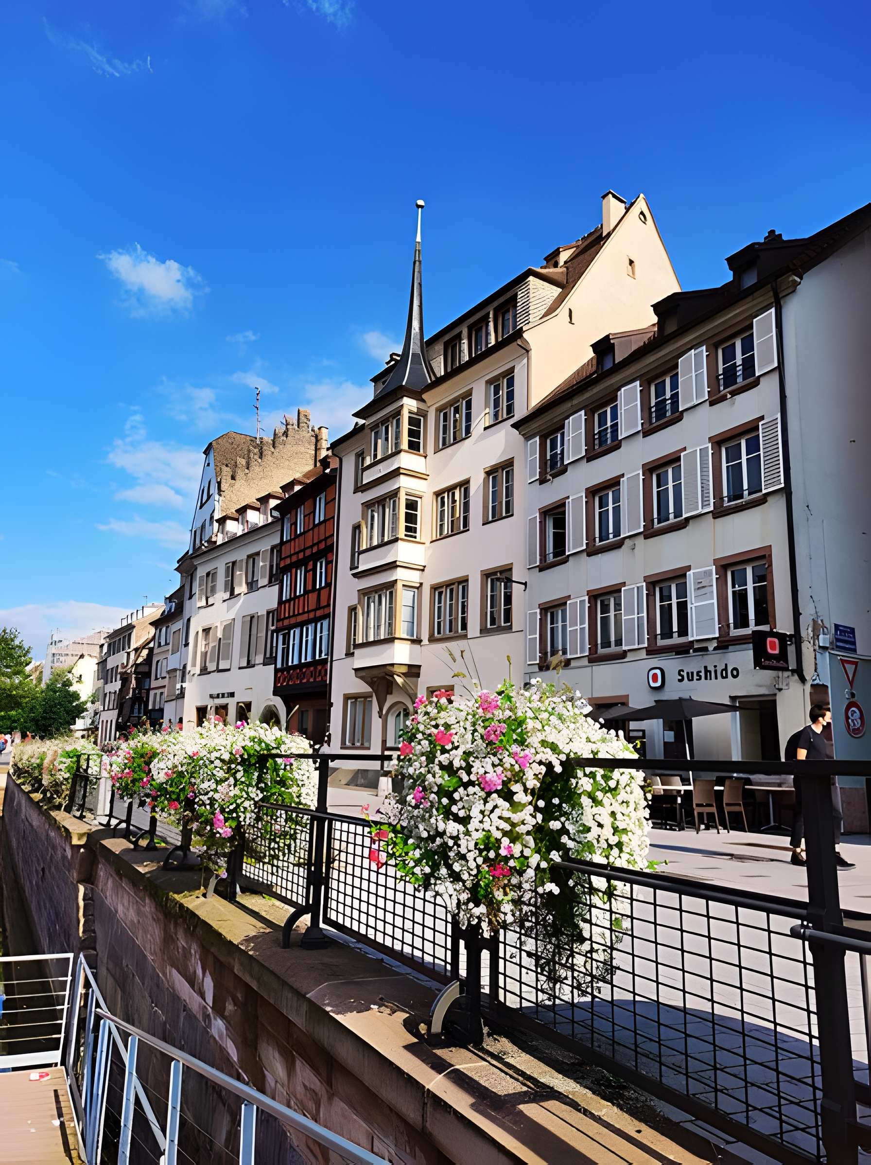 Immeuble au 11 Quai des Bateliers à Strasbourg