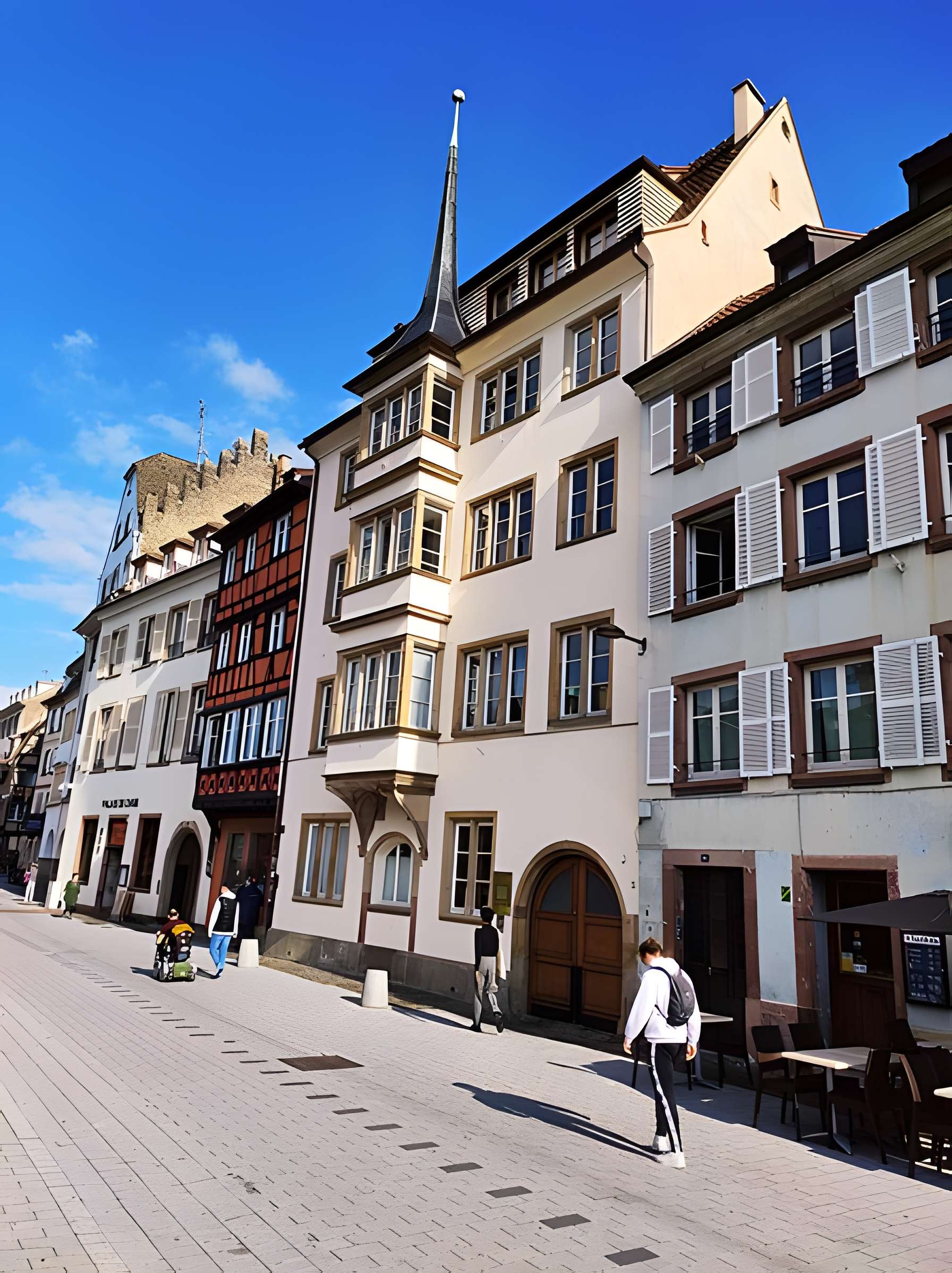 Immeuble au 11 Quai des Bateliers à Strasbourg