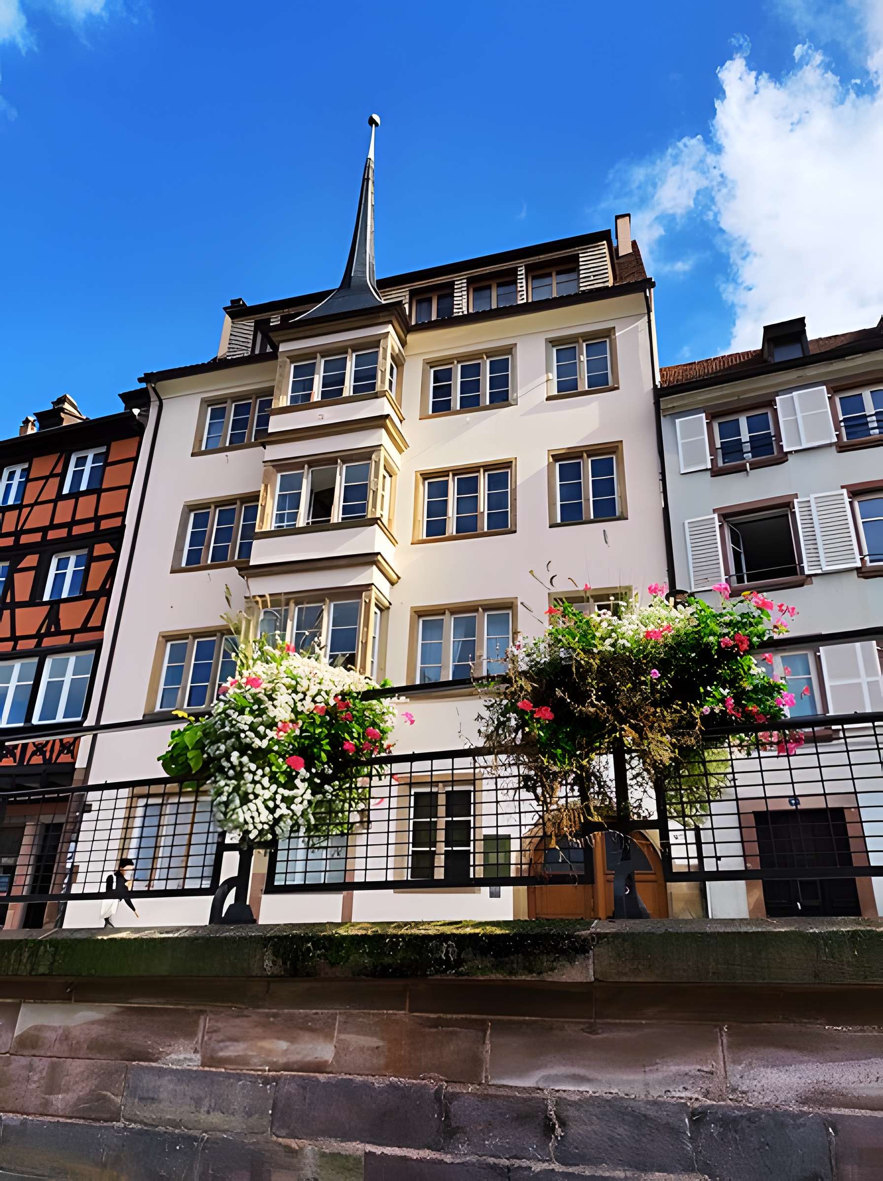 Immeuble au 11 Quai des Bateliers à Strasbourg