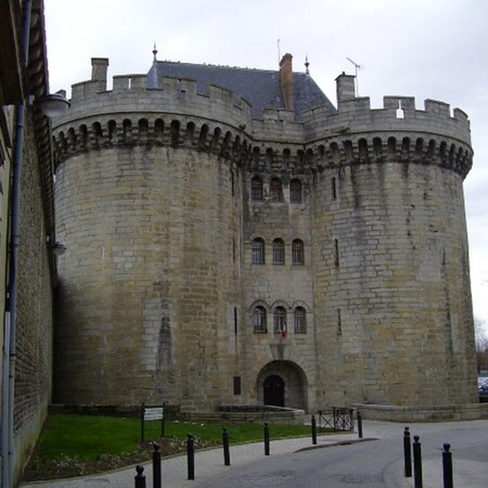 Photo de Château des duc dAlençon
