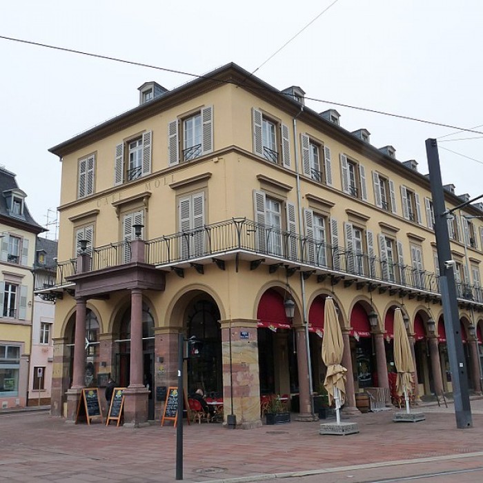 Photo de Immeuble au 6 Place de la République à Mulhouse