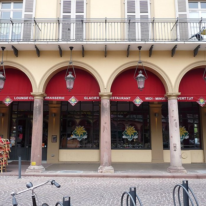 Photo de Immeuble au 6 Place de la République à Mulhouse