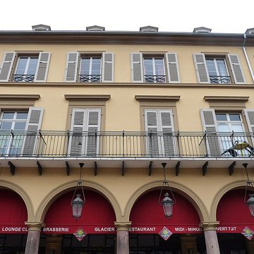Immeuble au 6 Place de la République à Mulhouse