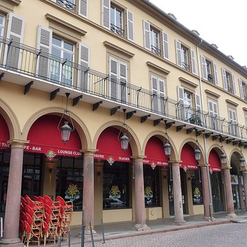 Immeuble au 6 Place de la République à Mulhouse