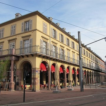 Immeuble au 6 Place de la République à Mulhouse