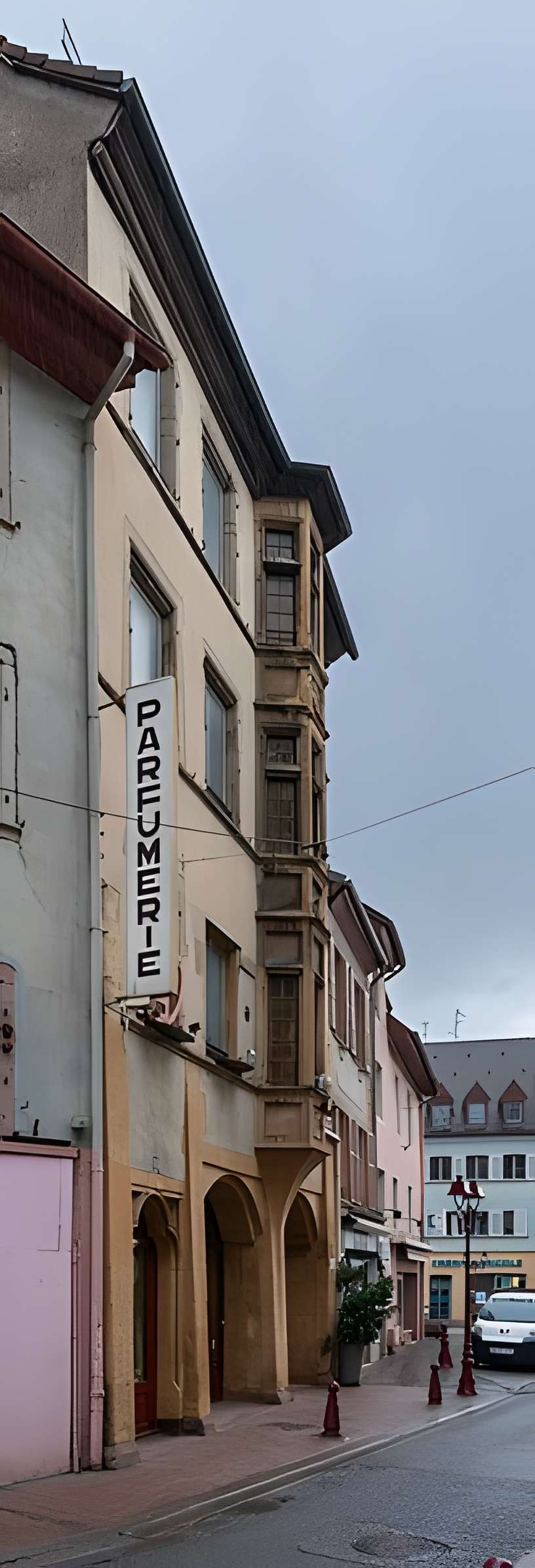 Immeuble au 68 Rue de la Première-Armée à Thann