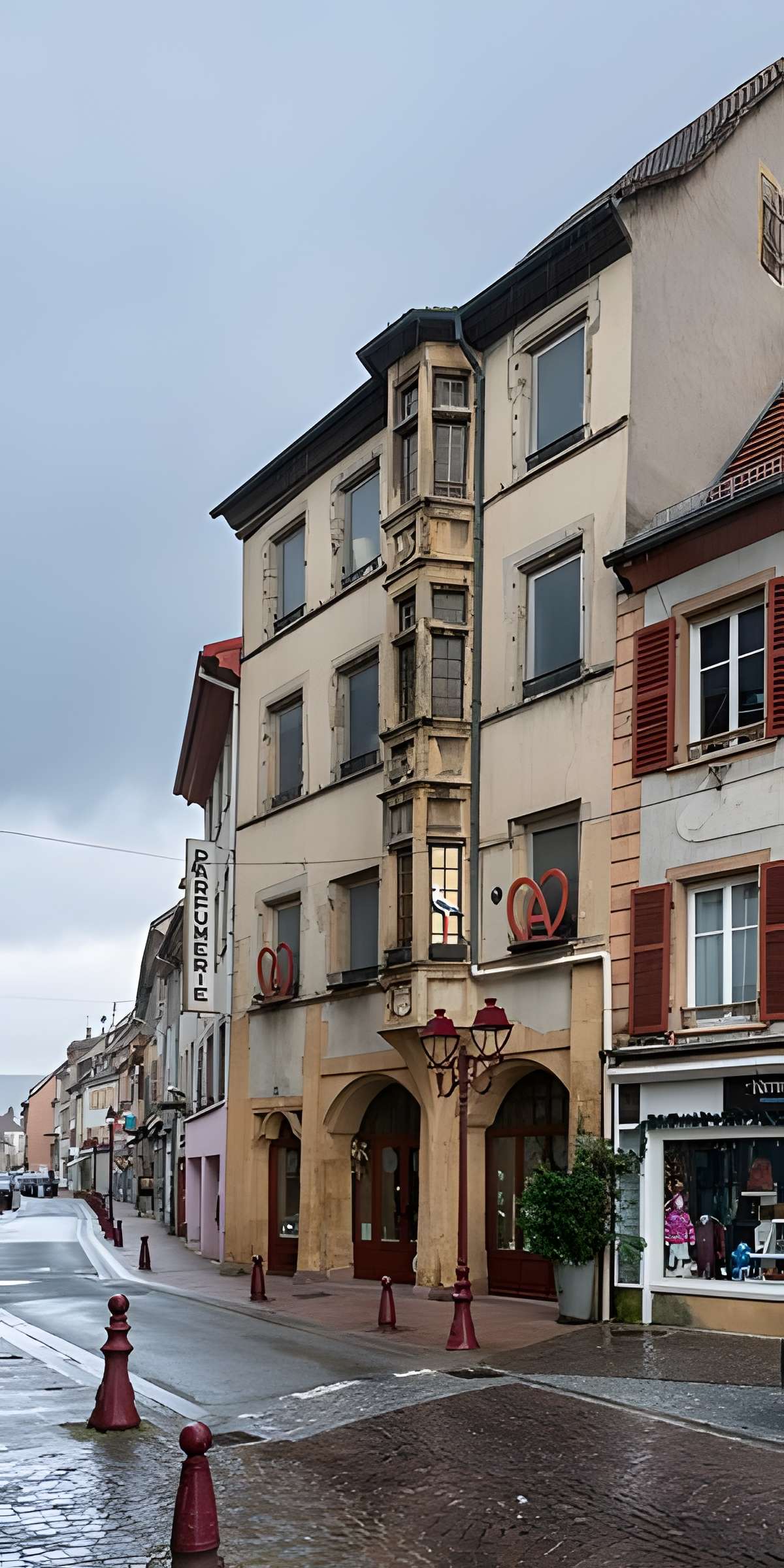 Immeuble au 68 Rue de la Première-Armée à Thann