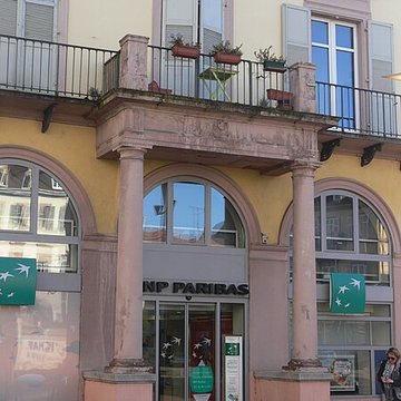 Immeuble au 8 Place de la République à Mulhouse