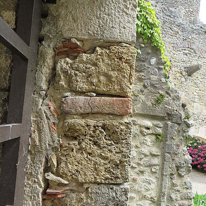 Photo de Immeuble de la Rue des Contreforts à Pérouges
