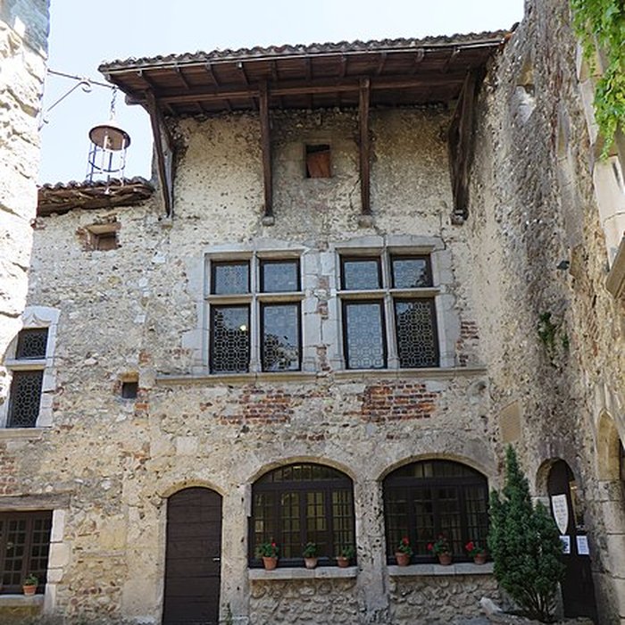 Photo de Immeuble de la Rue des Contreforts à Pérouges