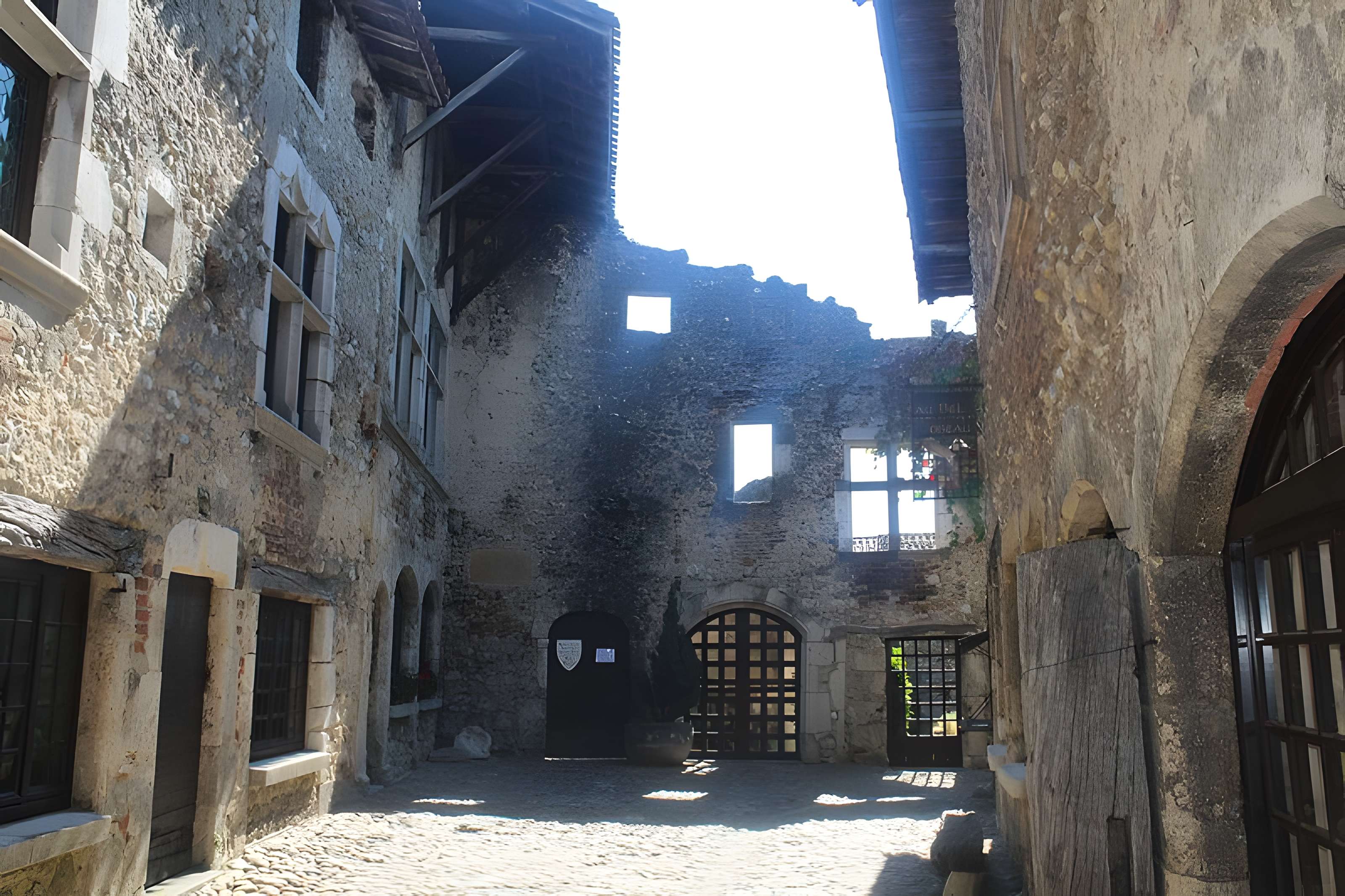 Immeuble de la Rue des Contreforts à Pérouges