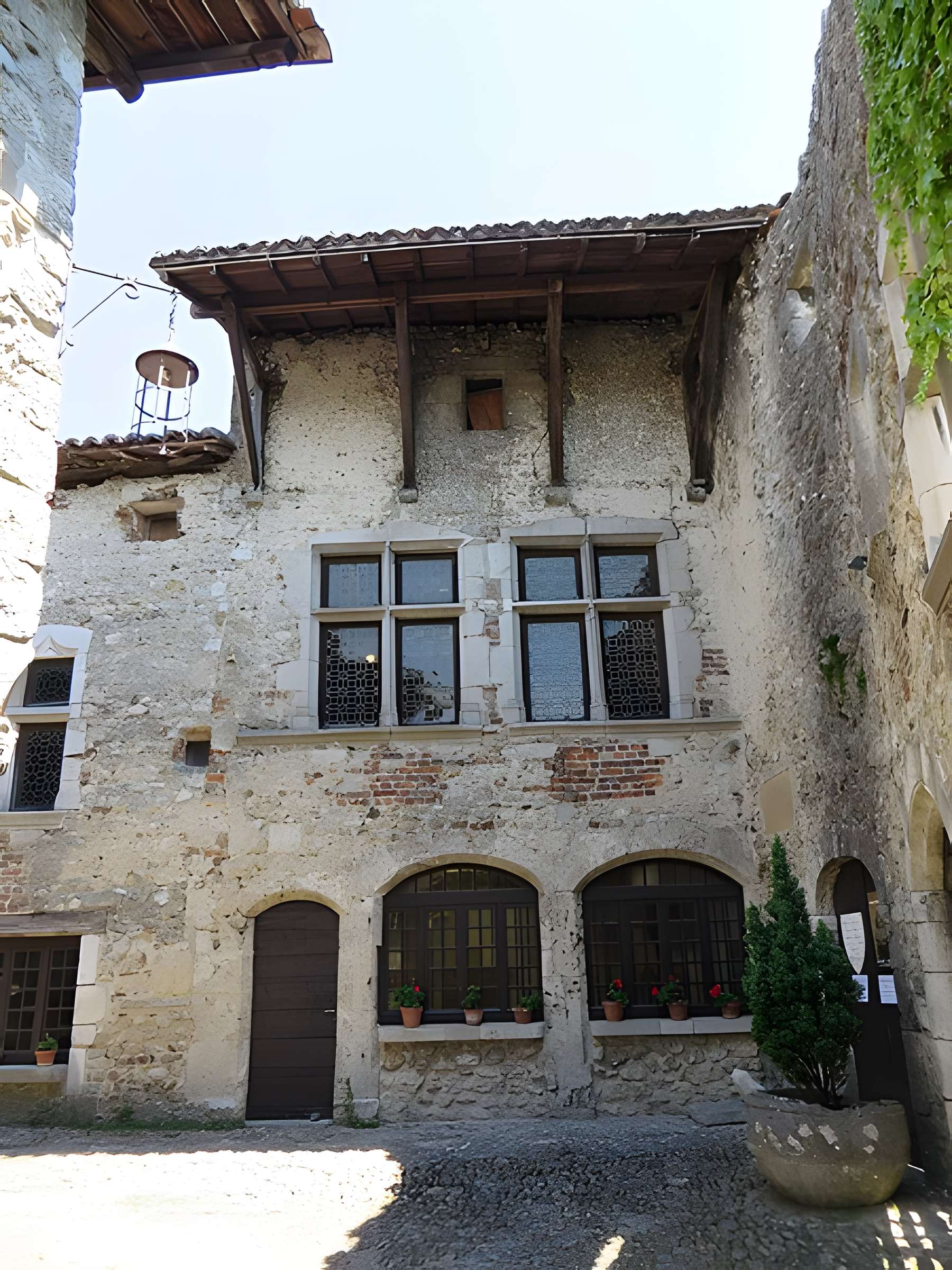 Immeuble de la Rue des Contreforts à Pérouges