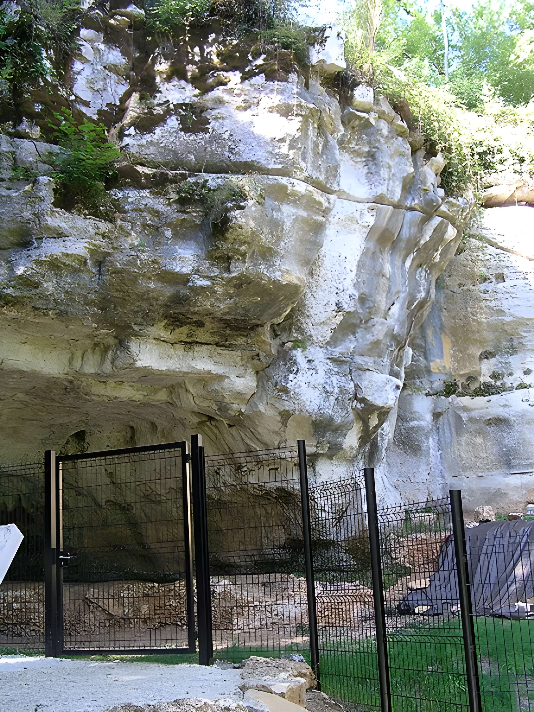 La Chaire-à-Calvin de Mouthiers-sur-Boëme