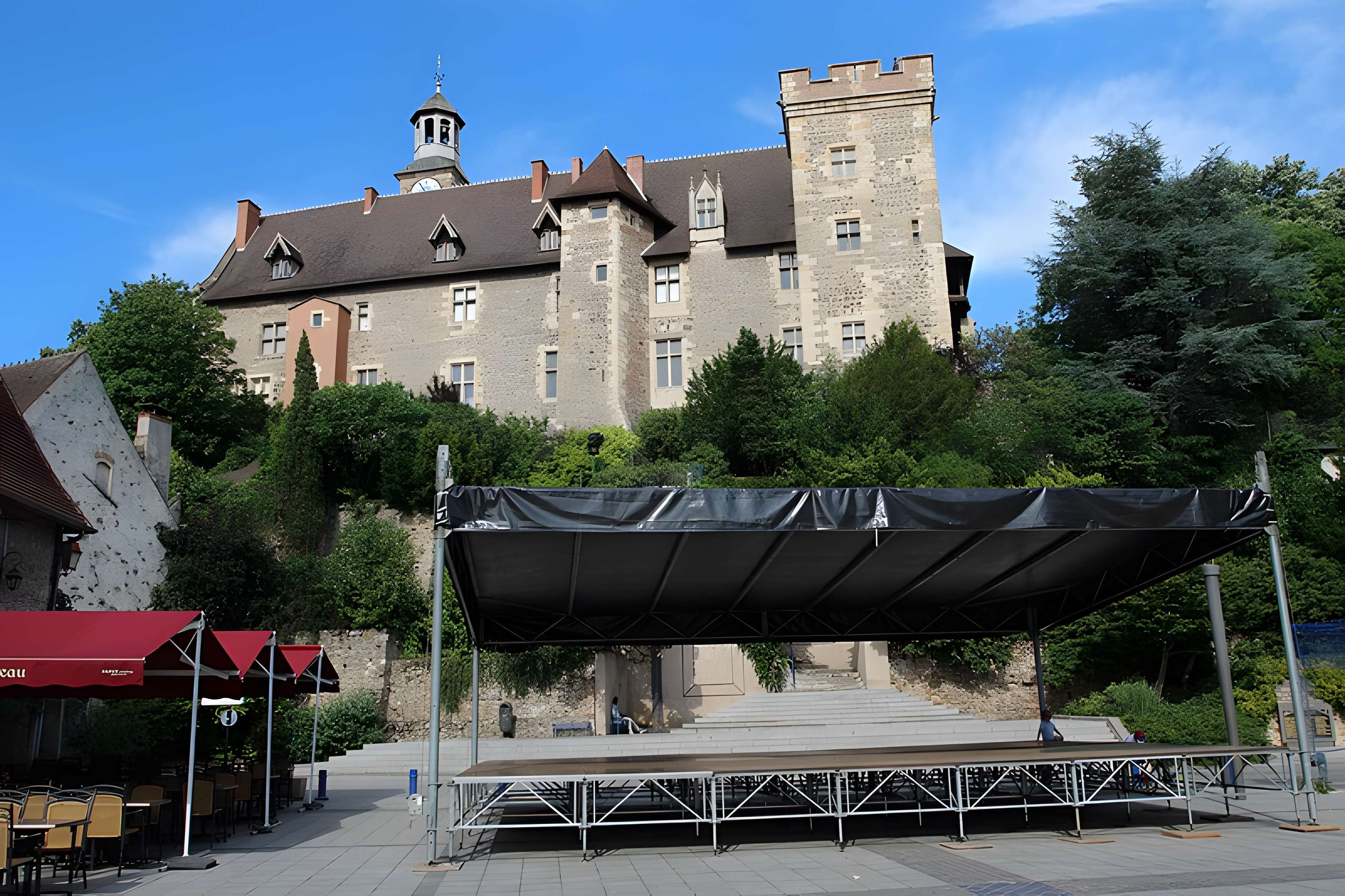 Château des ducs de Bourbon à Montluçon