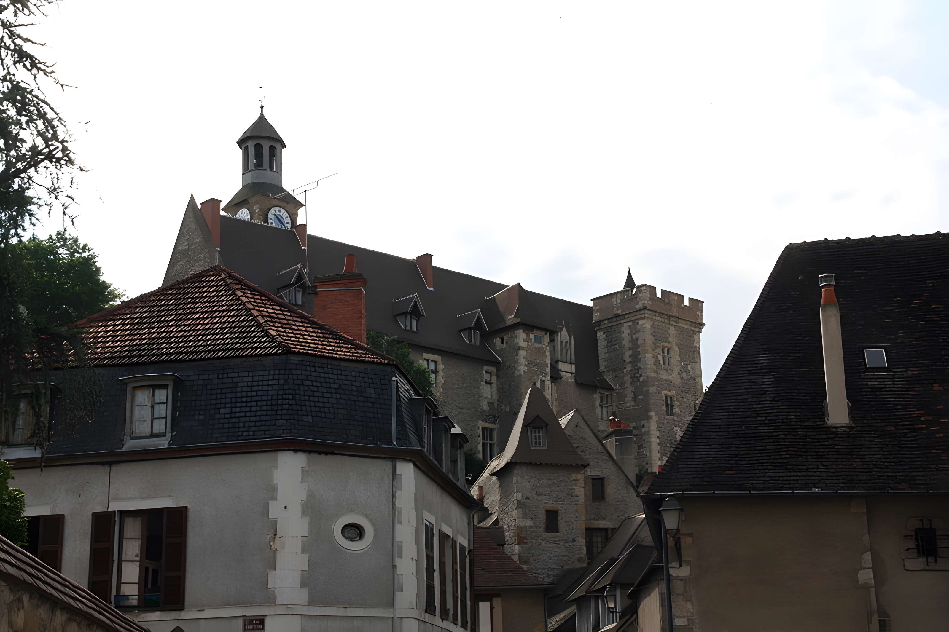 Château des ducs de Bourbon à Montluçon