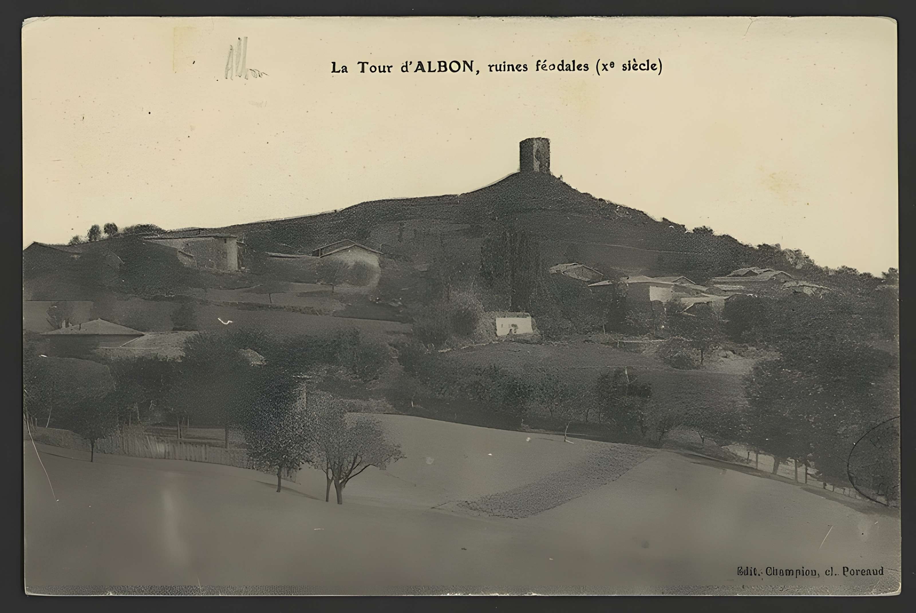 La tour d'Albon