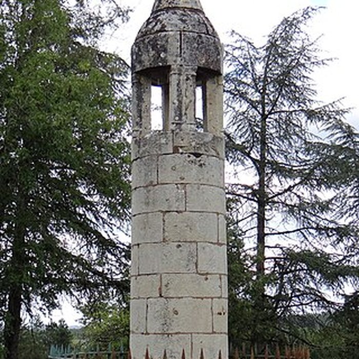 Photo de Lanterne des morts dAtur