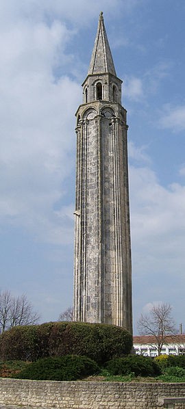 Photo de Lanterne des morts de Saint-Pierre-d'Oléron
