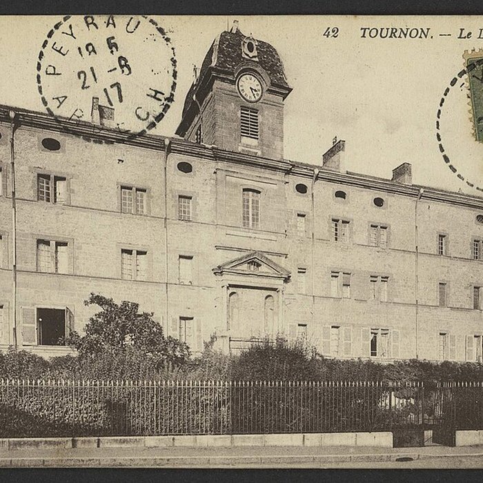 Photo de Lycée Gabriel-Faure de Tournon-sur-Rhône