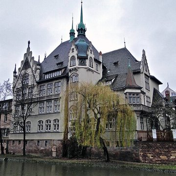 Lycée international des Pontonniers de Strasbourg