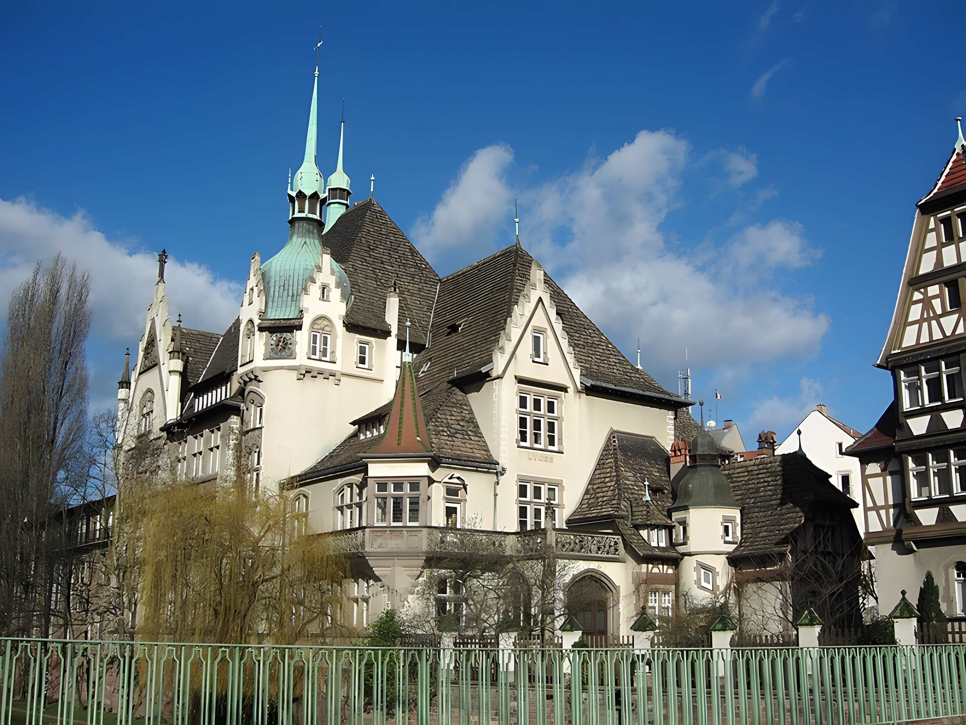 Lycée international des Pontonniers de Strasbourg